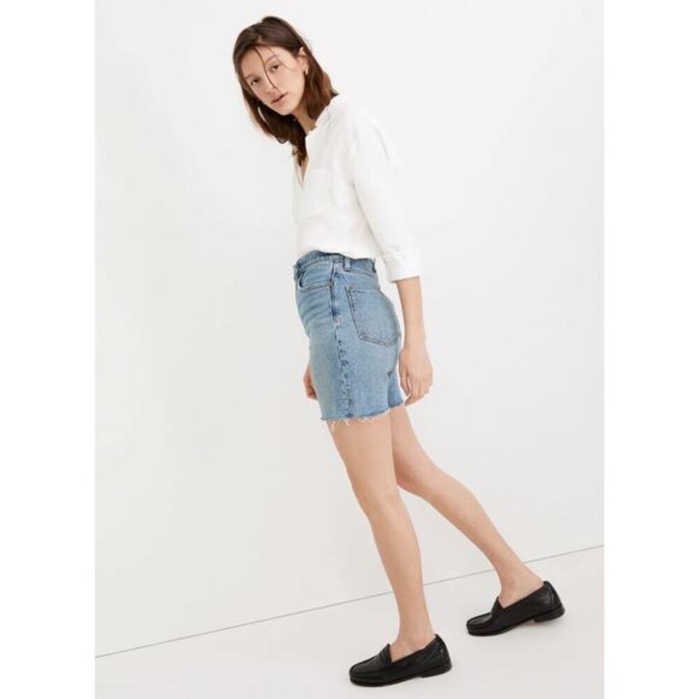 Madewell High-Rise Mid-Length Denim Shorts in Bingley Wash: TENCEL Denim Edition